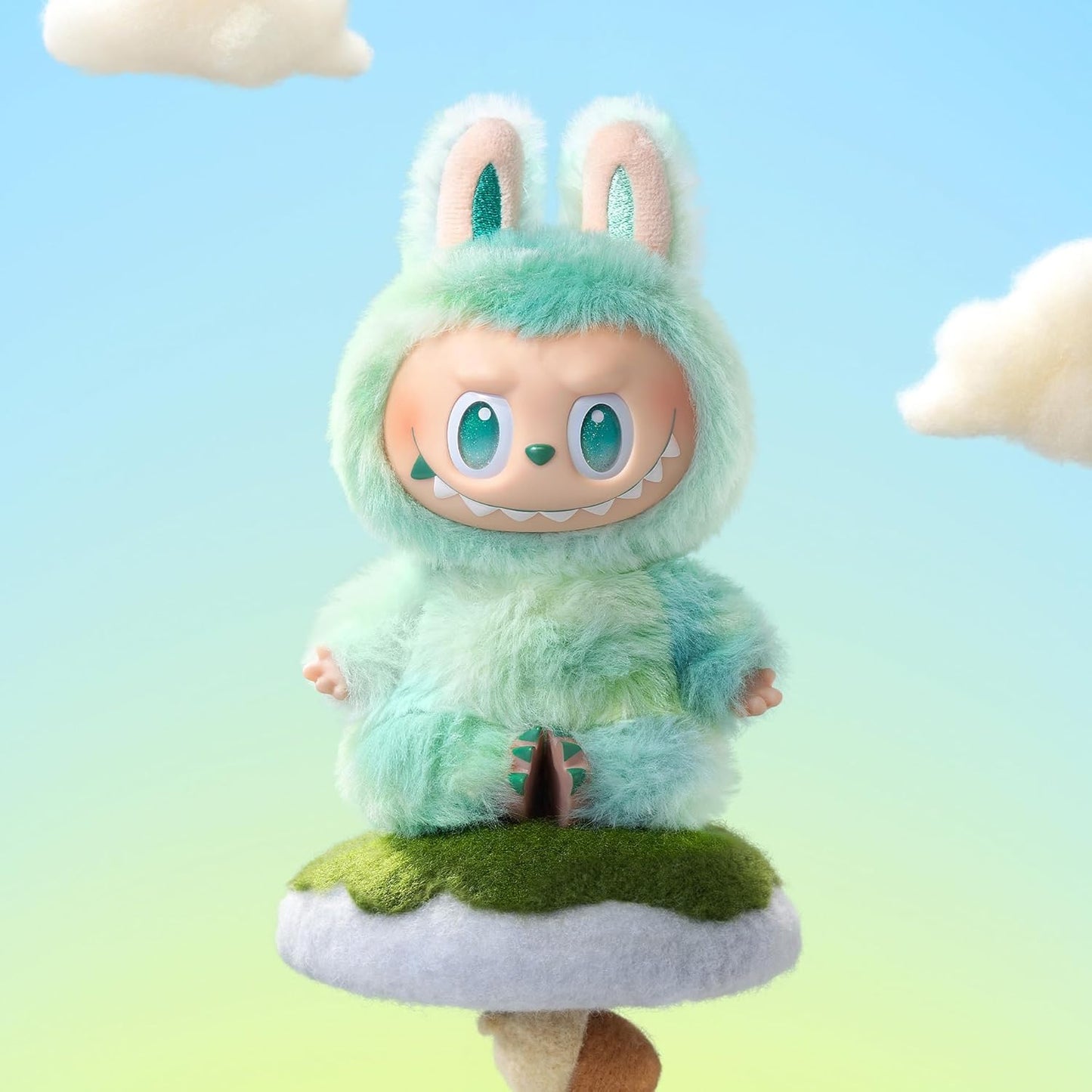 Labubu POP MART THE MONSTERS Big into Energy Series-Vinyl Plush Pendant Blind Box - Labubu version 3 (auth)